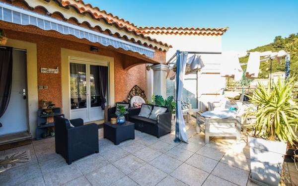 Maison à vendre    6 pièces •  Rochefort-du-Gard