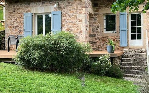 Maison à vendre    5 pièces •  Sainte-Radegonde