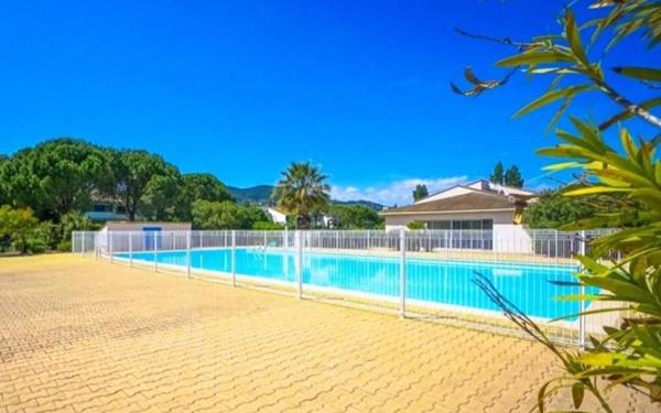 Appartement à vendre    2 pièces • 36 m2 Mandelieu-la-Napoule