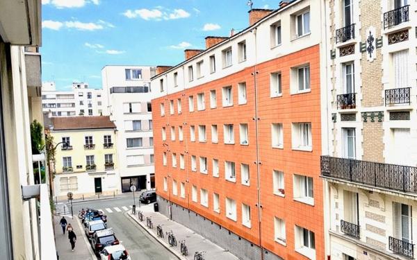 Appartement à vendre    3 pièces • 67,05 m2 Paris 20