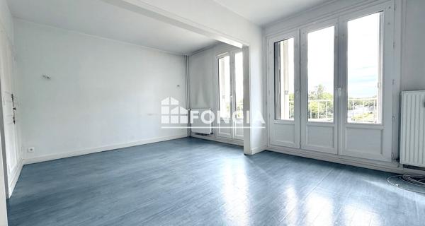 À vendre Appartement 5 pièces 93.78 m² - La Flèche 72200
