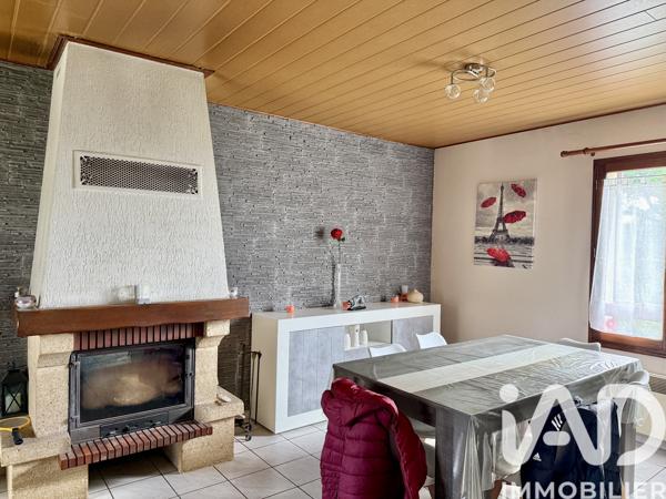 Maison à vendre 4 pièces 80 m² Marcillac-Saint-Quentin