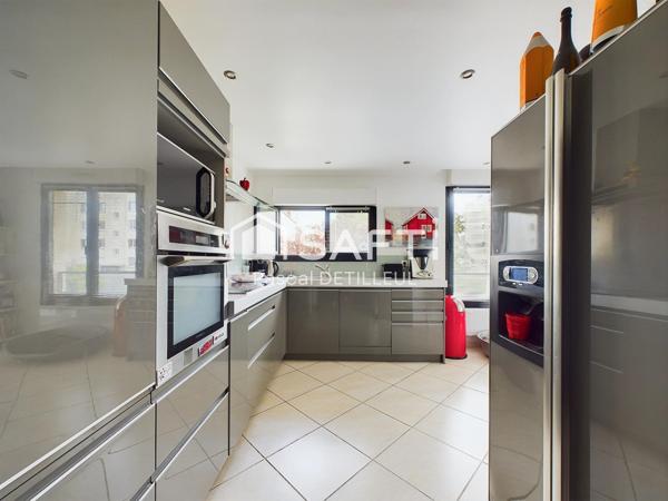 Appartement 7 pièces 145m2 - 3 Terrasses