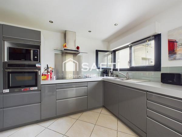 Appartement 7 pièces 145m2 - 3 Terrasses