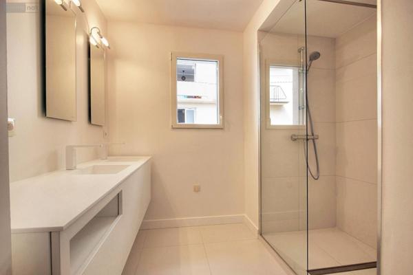 Maison à louer à Rennes en Ille-et-Vilaine (35000), ref : 001-1565   
JEANNE D'ARC