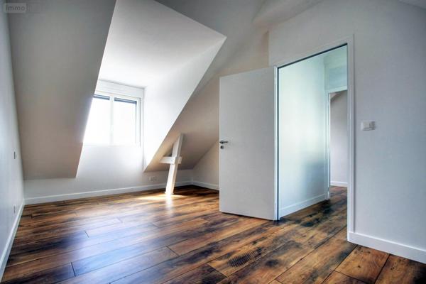 Maison à louer à Rennes en Ille-et-Vilaine (35000), ref : 001-1565   
JEANNE D'ARC