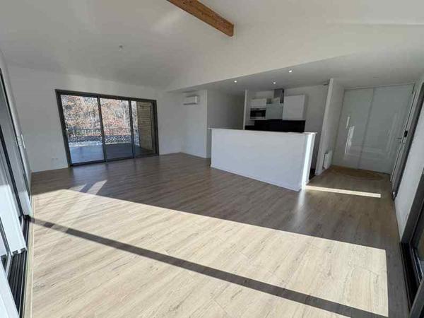 Maison à vendre |  Le Pian-Médoc |  5 pièces | 98 m²