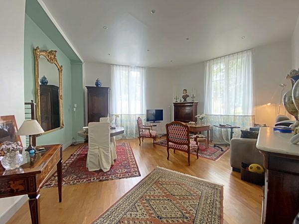 Appartement Orleans 5 pièce(s) 140.48 m2