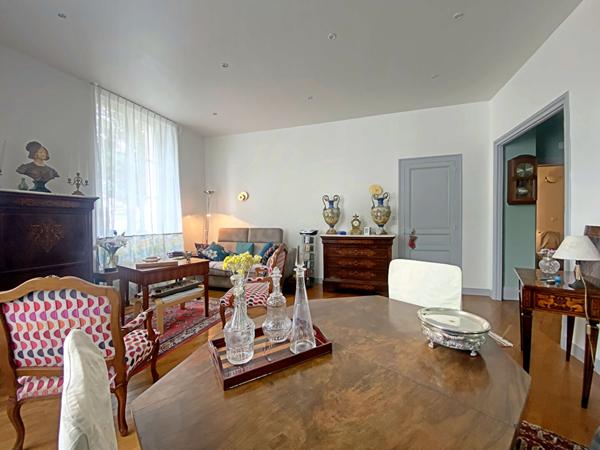 Appartement Orleans 5 pièce(s) 140.48 m2