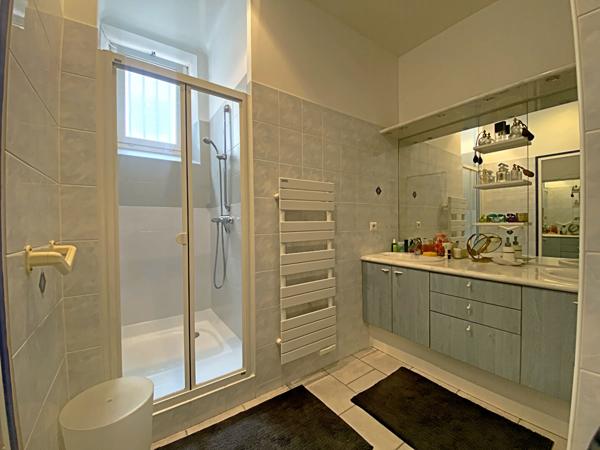 Appartement Orleans 5 pièce(s) 140.48 m2