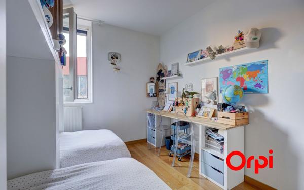 Appartement à vendre    3 pièces • 74,66 m2 Lyon 2