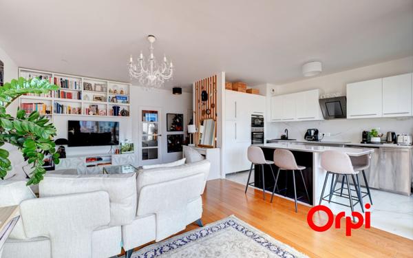Appartement à vendre    3 pièces • 74,66 m2 Lyon 2
