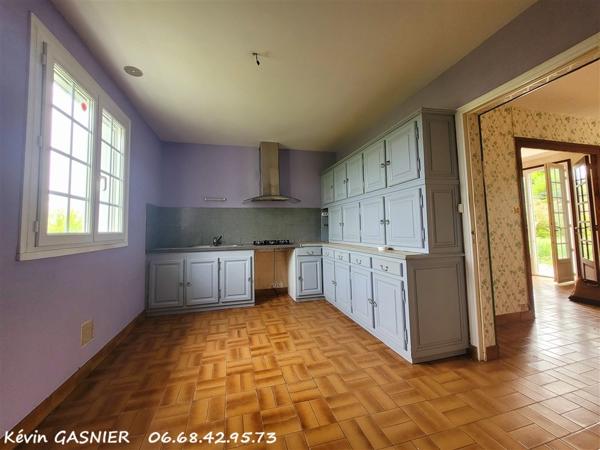 ROULLET SAINT ESTEPHE (16440) : Maison de plain pied de 93m2 avec garage
