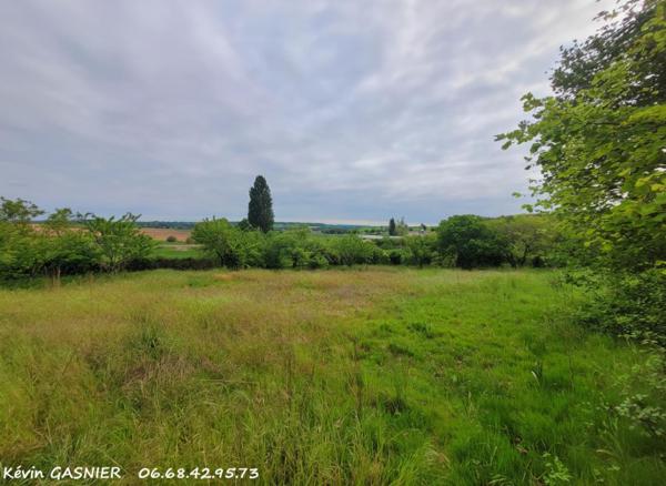 ROULLET SAINT ESTEPHE (16440) : Maison de plain pied de 93m2 avec garage