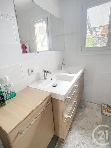 Maison à vendre  6 pièces - 122 m2 VEXIN SUR EPTE - 27