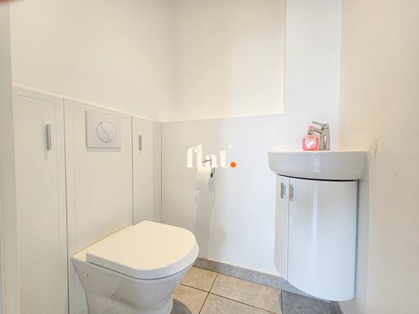 Appartement
                                                                                                                                                                                                                                                                                                                        4 pièce(s)                                                                                                                                                                                                          3 chambre(s)                                                                                                                                                                                                          139  m²