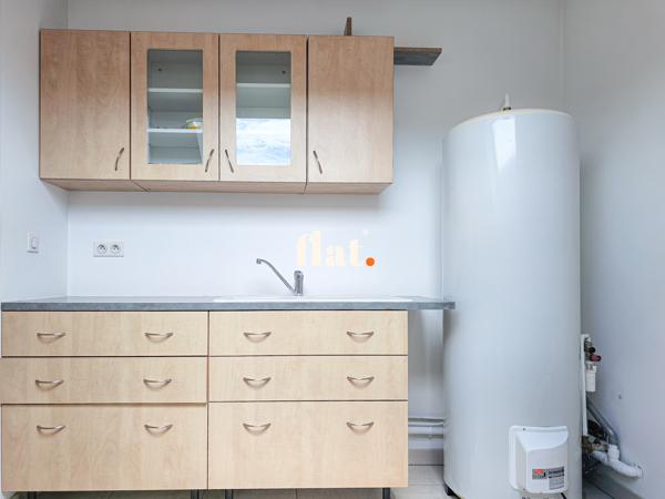 Appartement
                                                                                                                                                                                                                                                                                                                        4 pièce(s)                                                                                                                                                                                                          3 chambre(s)                                                                                                                                                                                                          139  m²