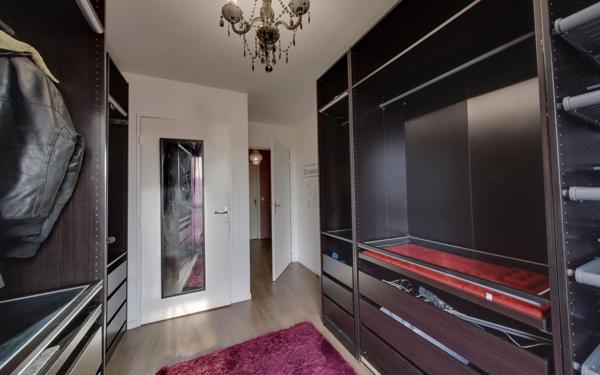 Appartement à vendre    4 pièces • 74,56 m2 Aulnay-sous-Bois