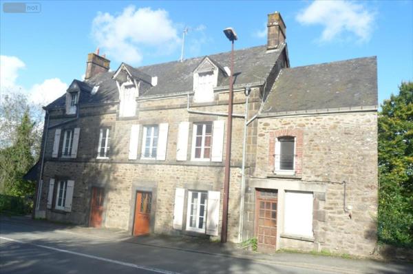 Maison à vendre à Ambrières-les-Vallées en Mayenne (53300), ref : 53075DLS24034