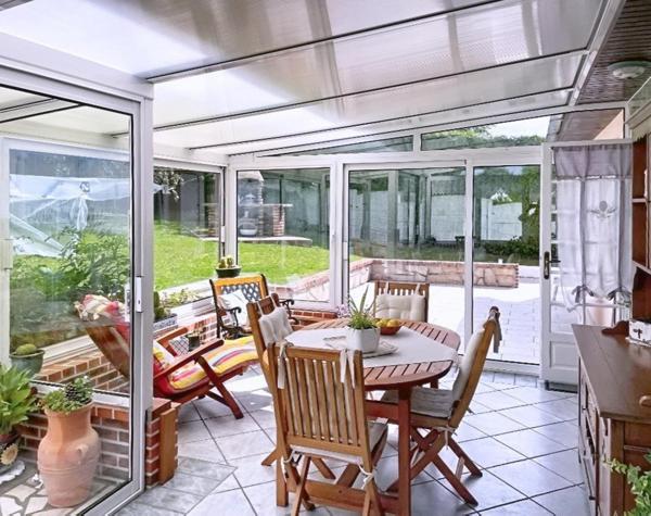 Maison familiale avec jardin et sous-sol