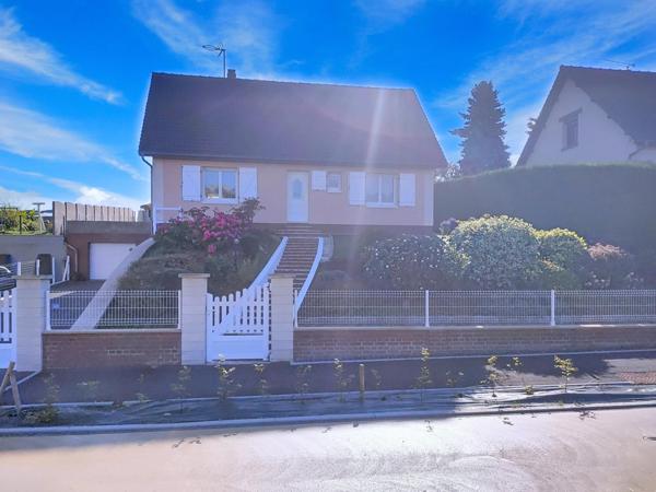 Maison familiale avec jardin et sous-sol