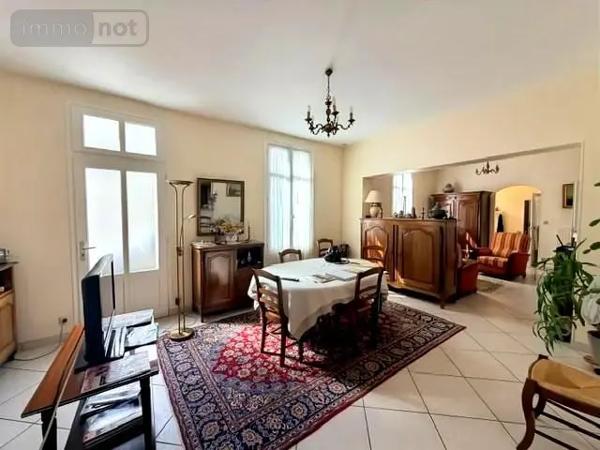 Achat - Maison Saumur 49400 7 pièces 203 m 2 332 m 2