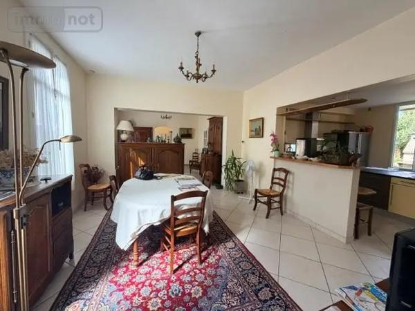 Achat - Maison Saumur 49400 7 pièces 203 m 2 332 m 2