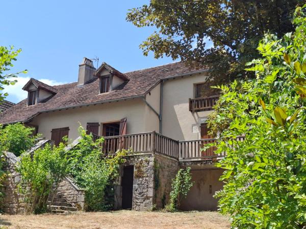 Superbe environnement , pour cette propriété au coeur de la vallée du Célé  !