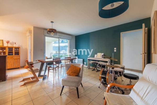 Secteur gare-blancheraie t4 avec terrasse et double parking