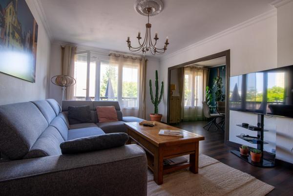 Bellevue T5 95 m2 balcon, parking et cave