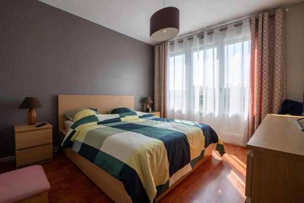 Bellevue T5 95 m2 balcon, parking et cave