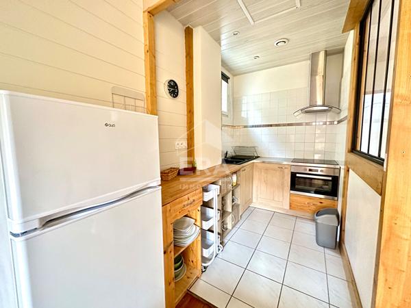 PAU - 14 Juillet : Appartement T2 avec terrasse en location meublée