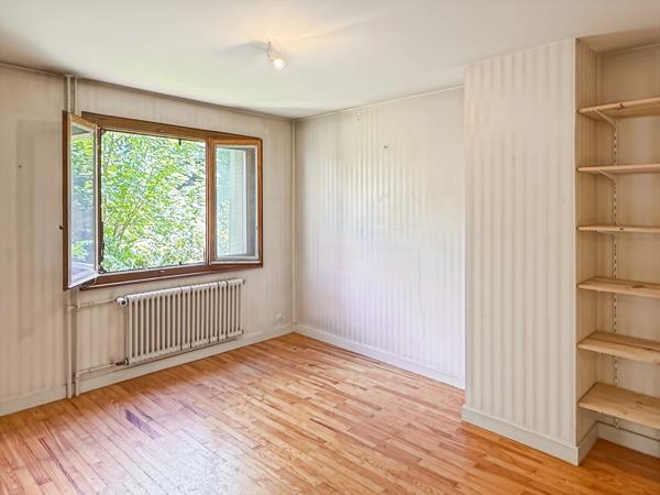Maison à vendre 6 pièces GEX (01)