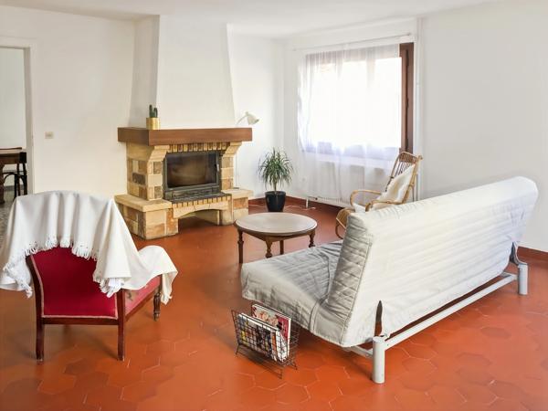 Maison à vendre 6 pièces GEX (01)