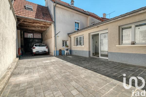 Maison à vendre 10 pièces 308 m² Compans