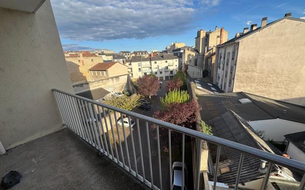 Appartement à louer    2 pièces • 56 m2 Limoges
