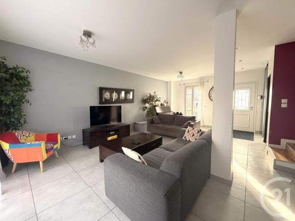 Maison à vendre  6 pièces - 141,72 m2 ST MAUR DES FOSSES - 94