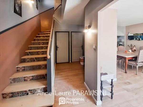 Carcassonne  Maison Familiale Rénovée : Confort, Cachet et Praticité