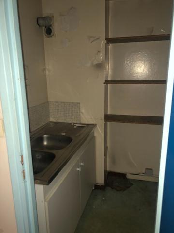 PAU Centre ville - Local commercial Pau 88 m2 avec garage