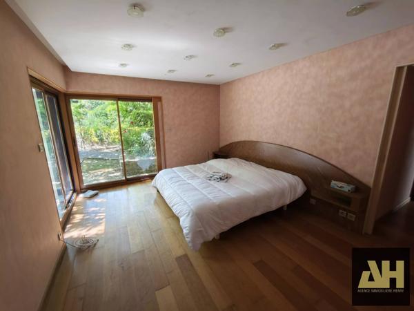 EXCEPTIONNEL - GOUESNOU - BELLE PROPRIÉTÉ DE 220 M2 HABITABLE - TERRAIN DE TENNIS