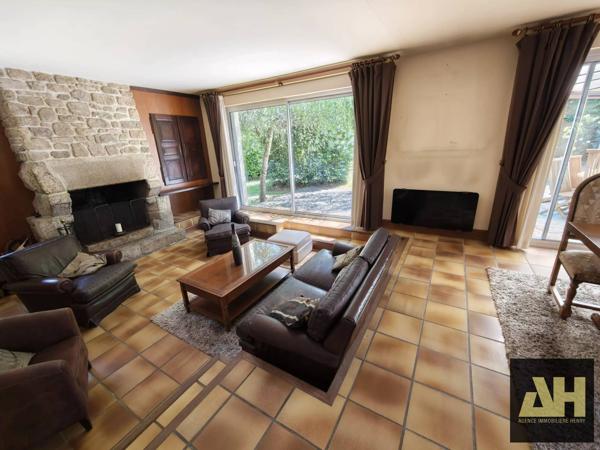 EXCEPTIONNEL - GOUESNOU - BELLE PROPRIÉTÉ DE 220 M2 HABITABLE - TERRAIN DE TENNIS