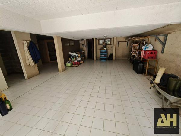 EXCEPTIONNEL - GOUESNOU - BELLE PROPRIÉTÉ DE 220 M2 HABITABLE - TERRAIN DE TENNIS