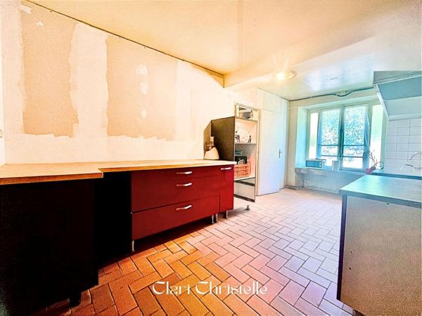 Maison de village située à Fanjeaux, 172.80 M2