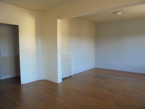 Maison de ville à vendre à Beaugency dans le Loiret (45190), ref : 091/1488   
Centre ville