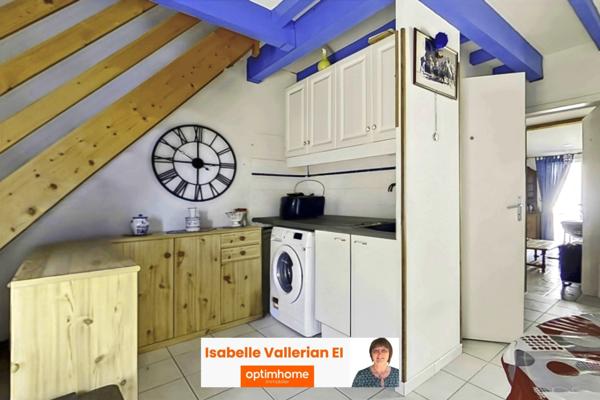 Maison à vendre 4 pièces AIGUES MORTES (30) avec parking et terrasse