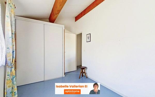 Maison à vendre 4 pièces AIGUES MORTES (30) avec parking et terrasse
