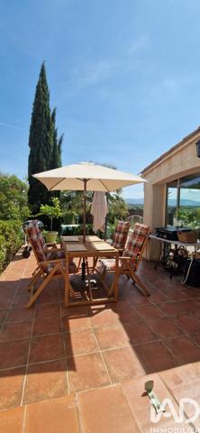Maison à vendre 6 pièces 138 m² Vidauban