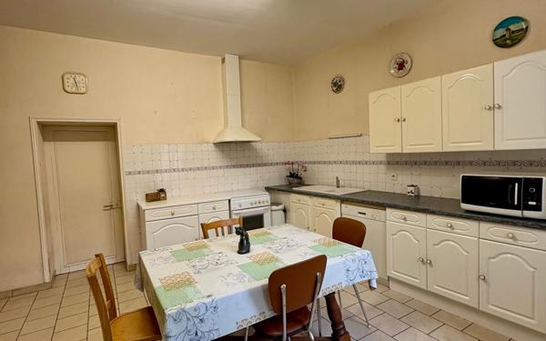 Maison à vendre    6 pièces •  Archigny