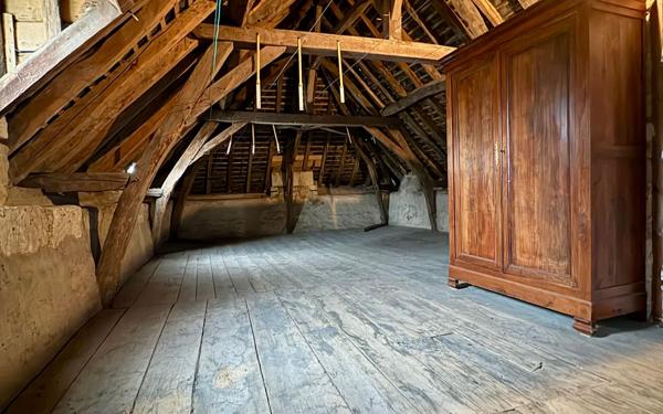 Maison à vendre    6 pièces •  Archigny