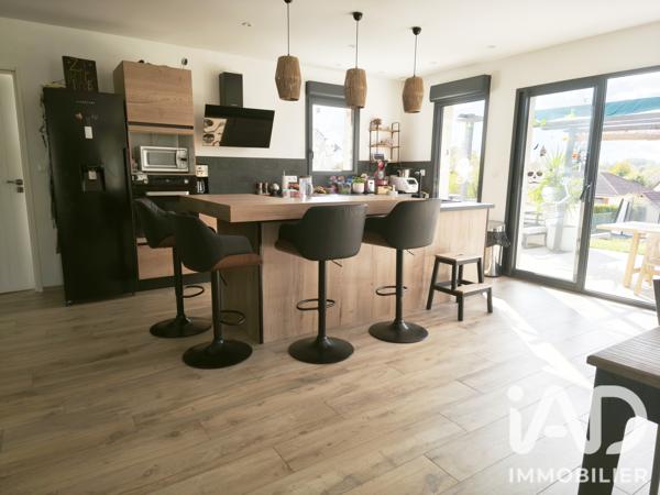 Maison à vendre 5 pièces 131 m² Verrières